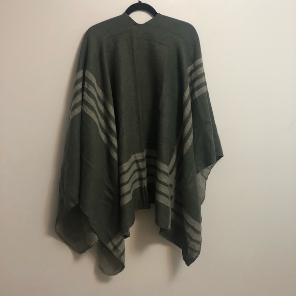 BB DAKOTA Wrap Cardigan Poncho - Picture 5 of 7